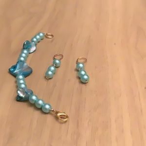 Glass pearls and genuine shell beads.Bracelet 7” non adjustable on beading wire